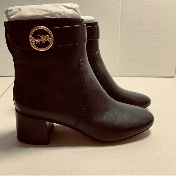 $327 NIB Coach Tania Black Leather Booties Sz 6.5 - Picture 9 of 10